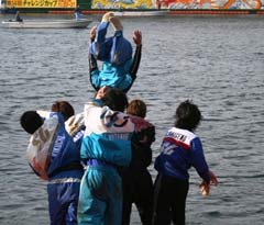 2011_1124_01