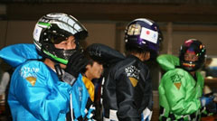 2011_1124_07