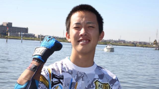 一色颯輝がエース64号機の感触に笑顔